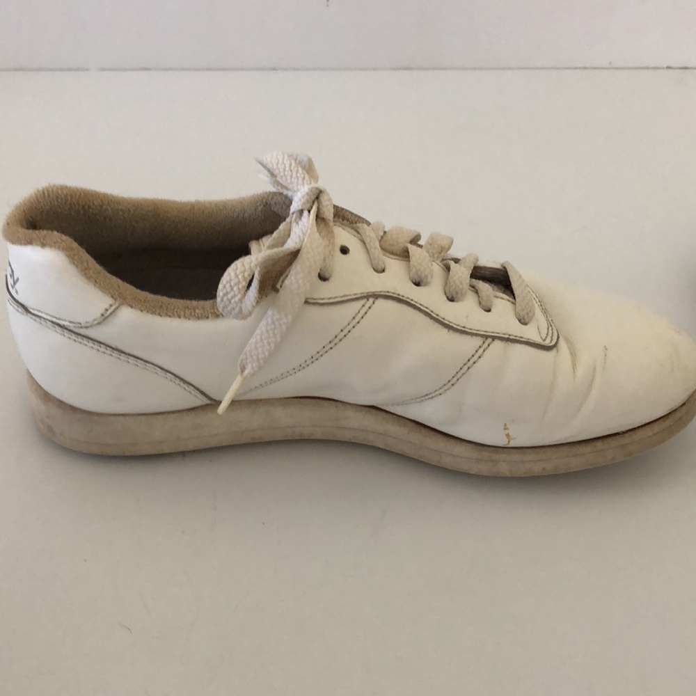 Soft Joy ll by Foot-Joy golf shoes size 8 - Picture 10 of 14
